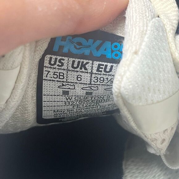 HOKA Clifton 9 Running Shoes Women’s 7.5B White Pink Lightweight Sneake - Picture 7 of 7